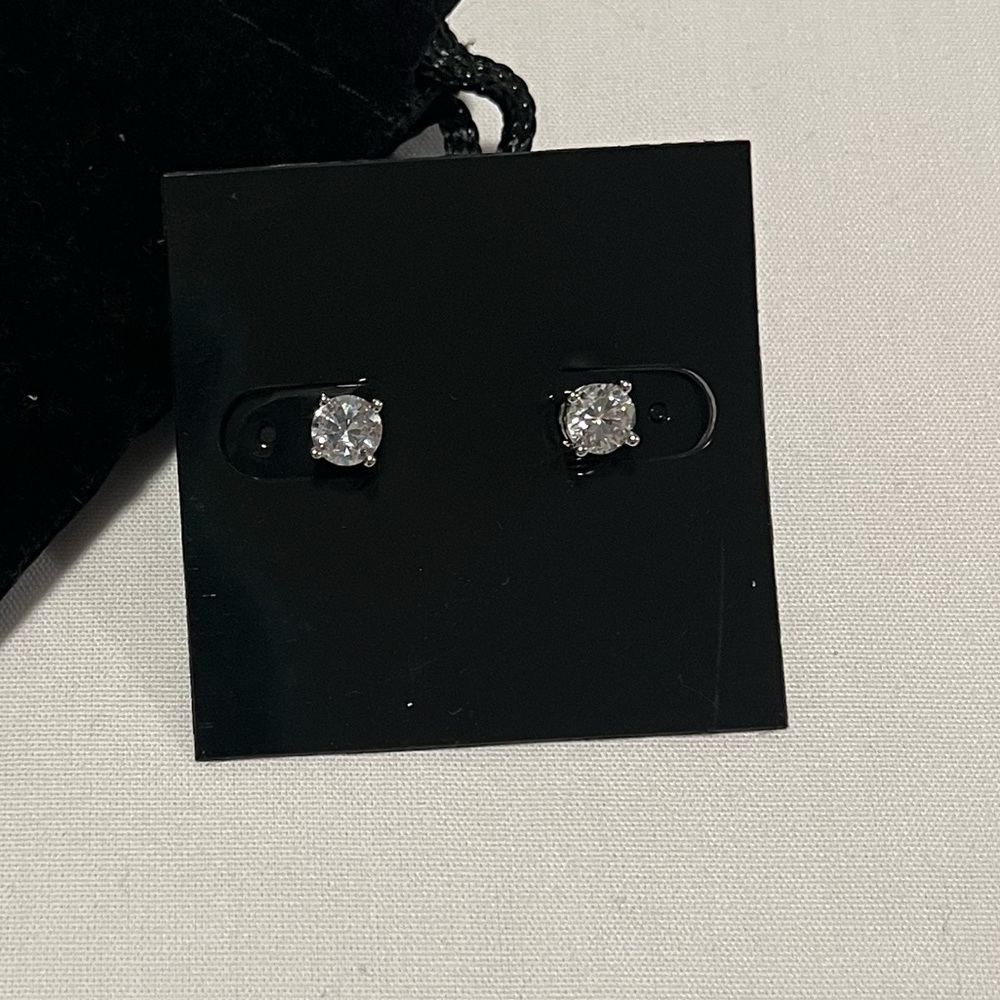 Elegant Silver CZ Stud Earrings NWT